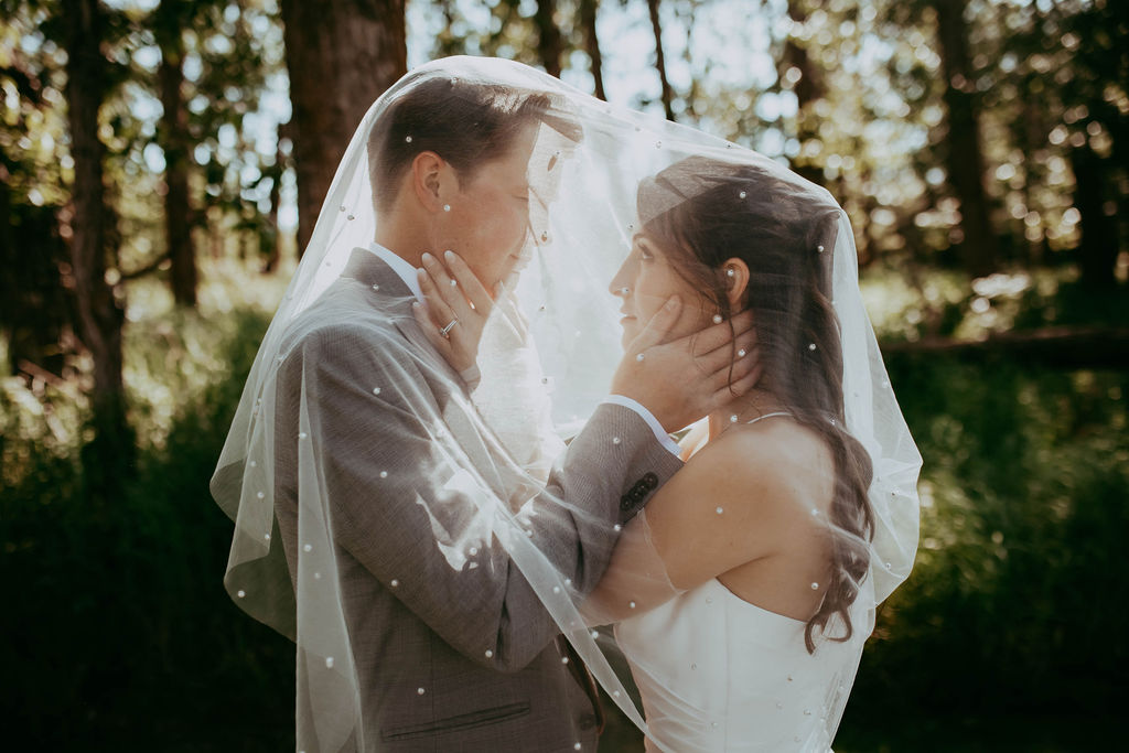 wedding veil photography alberta wedding photographer