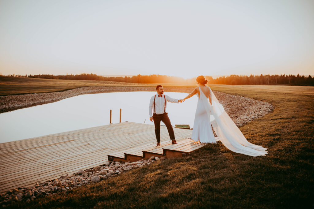 Red Deer wedding photographer Leah Tyler-Szucki — 52 North Tin Roof Central Alberta weddings